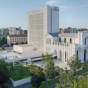 **** Hotel Nh Collection Citylife Włochy